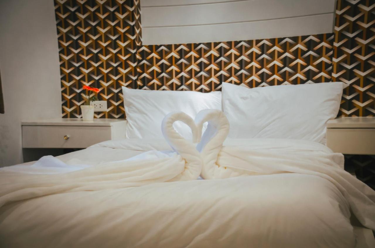 Fortune Sapphire Hotel Pattaya Bagian luar foto