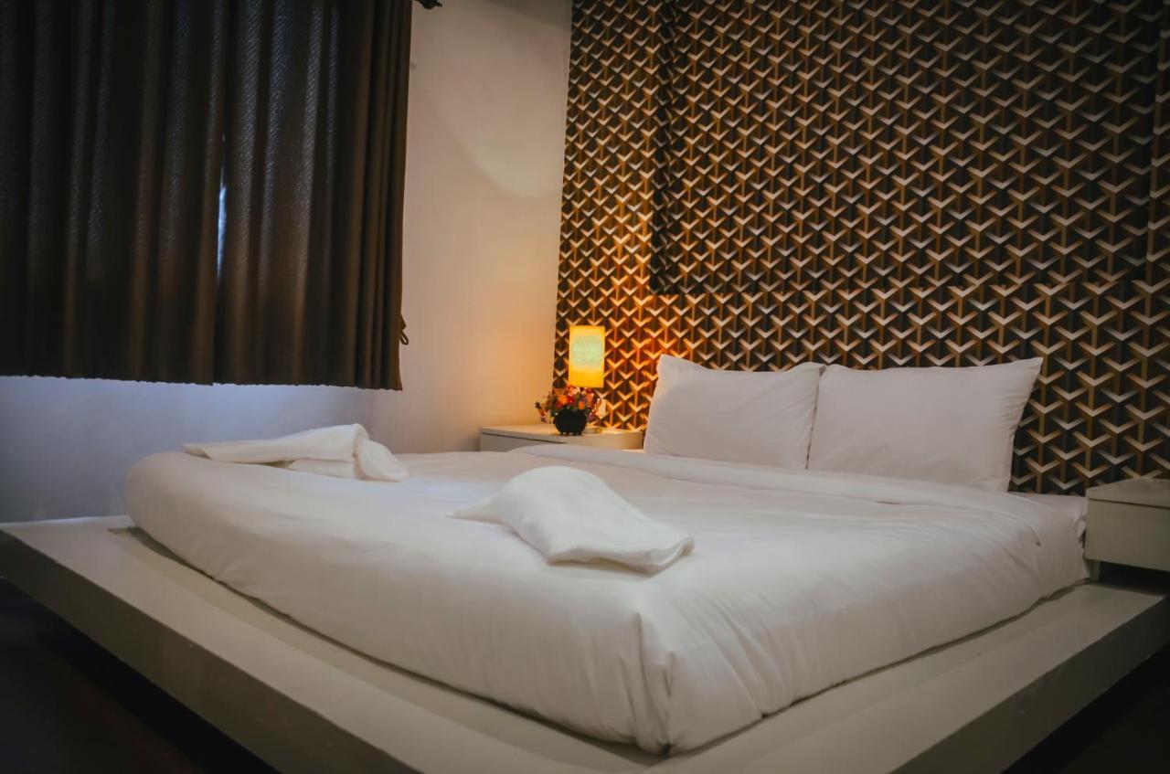 Fortune Sapphire Hotel Pattaya Bagian luar foto