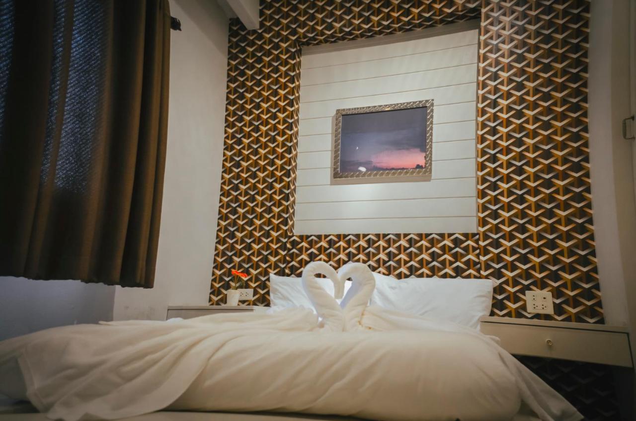 Fortune Sapphire Hotel Pattaya Bagian luar foto