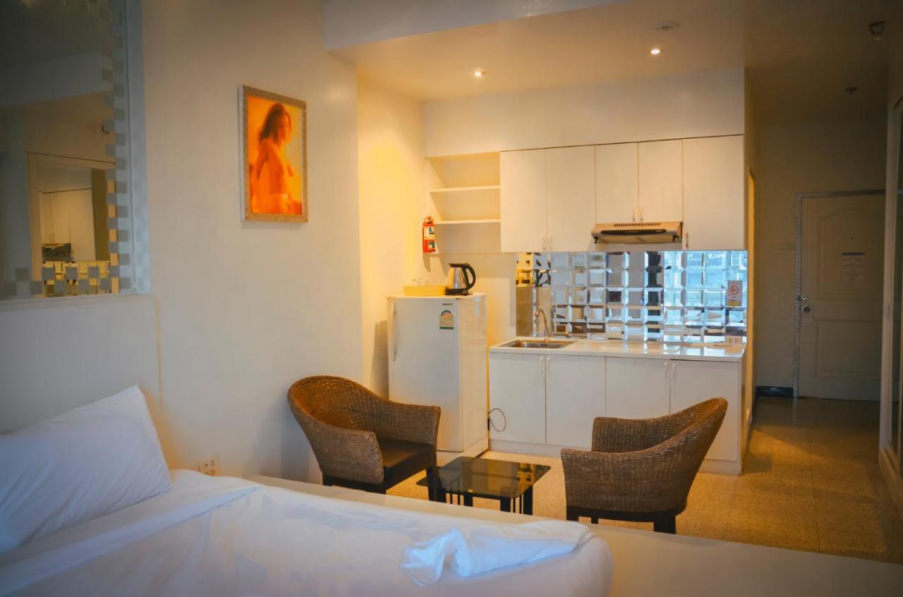 Fortune Sapphire Hotel Pattaya Bagian luar foto