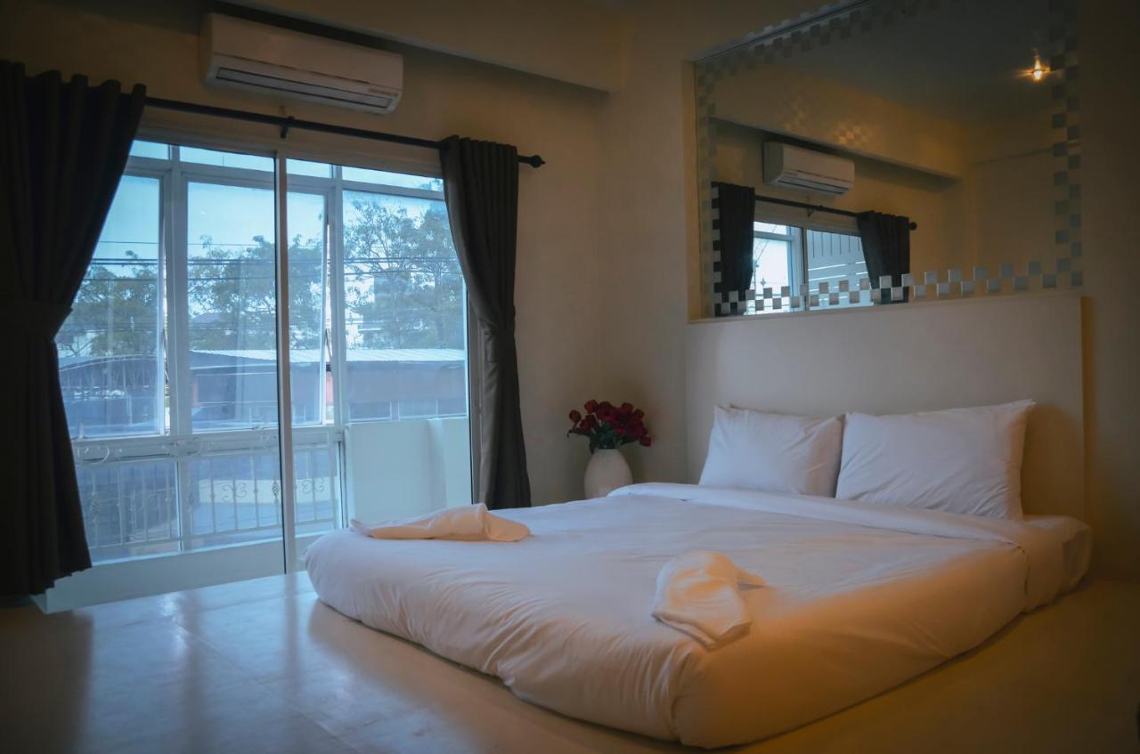 Fortune Sapphire Hotel Pattaya Bagian luar foto