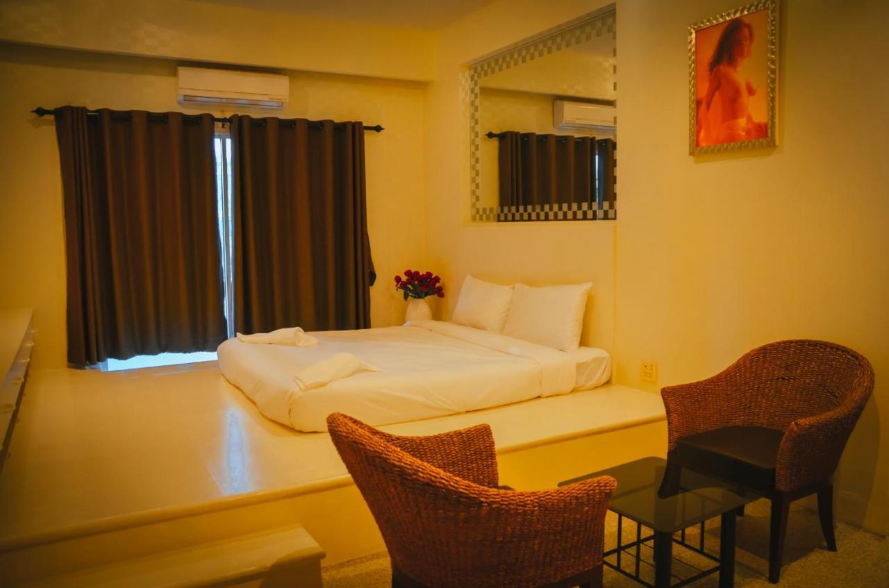 Fortune Sapphire Hotel Pattaya Bagian luar foto